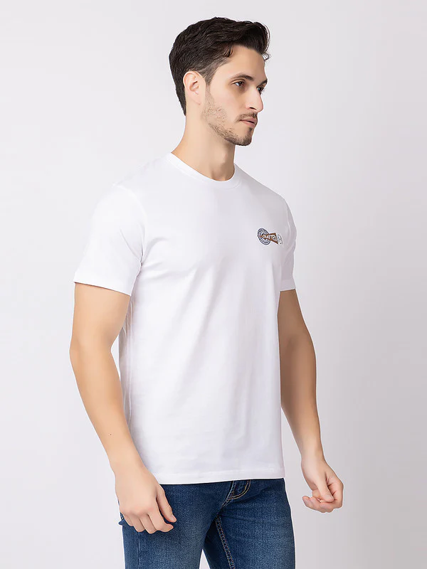 Men's Elegant Roundneck T-Shirt - Image 3
