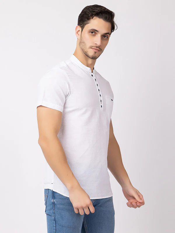 Men's Mandarin-collar Solid Kurta - Image 3