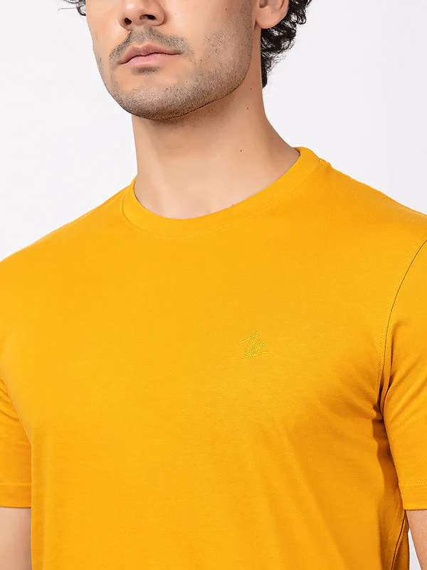 Men's Classic Roundneck T-Shirt - Image 12