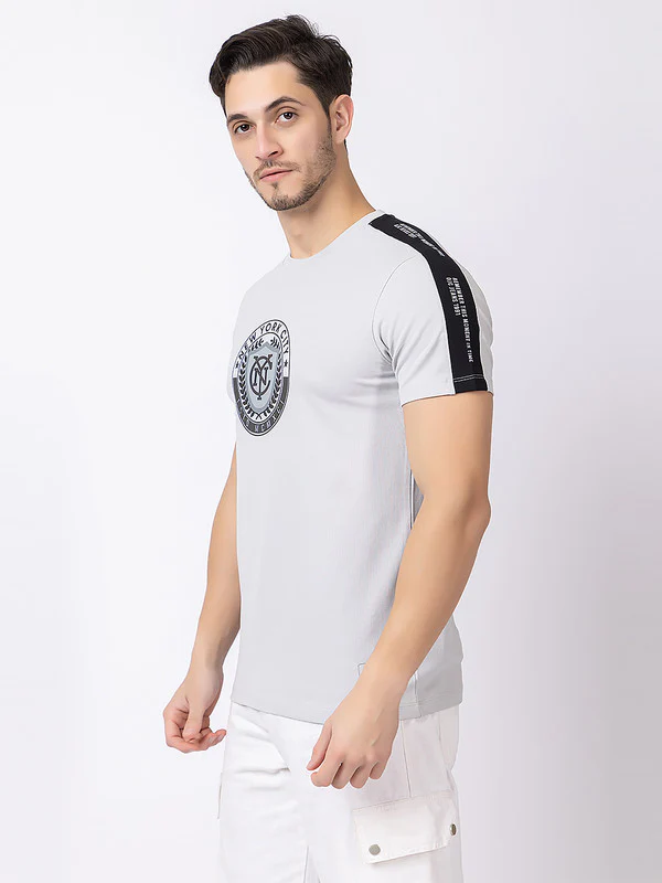 Men's 'NYC' Roundneck T-Shirt - Image 2
