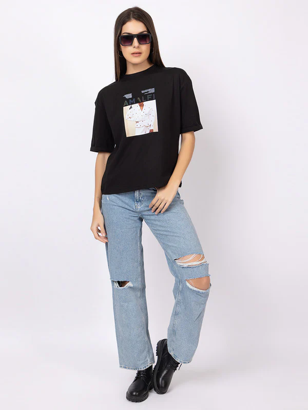 Women's Graphic Round-neck T-shirt - Image 6