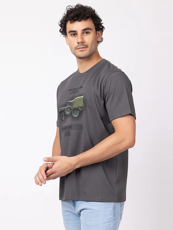 Men's Graphic Roundneck T-Shirt - Image 4