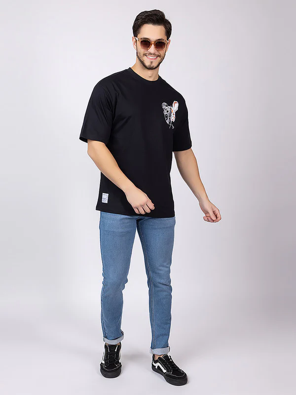 Men's Graphic Roundneck T-Shirt - Image 15