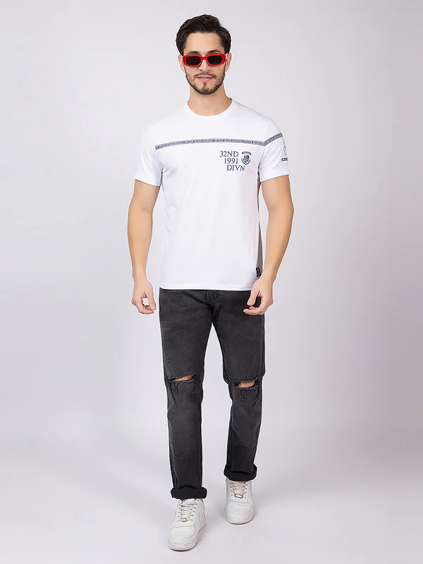 Men's Classic Roundneck T-Shirt - Image 15