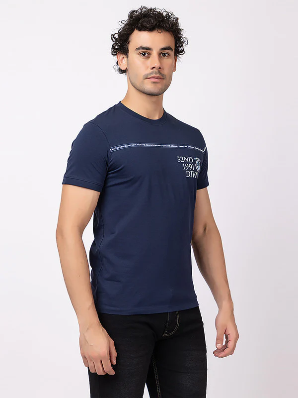 Men's Classic Roundneck T-Shirt - Image 3