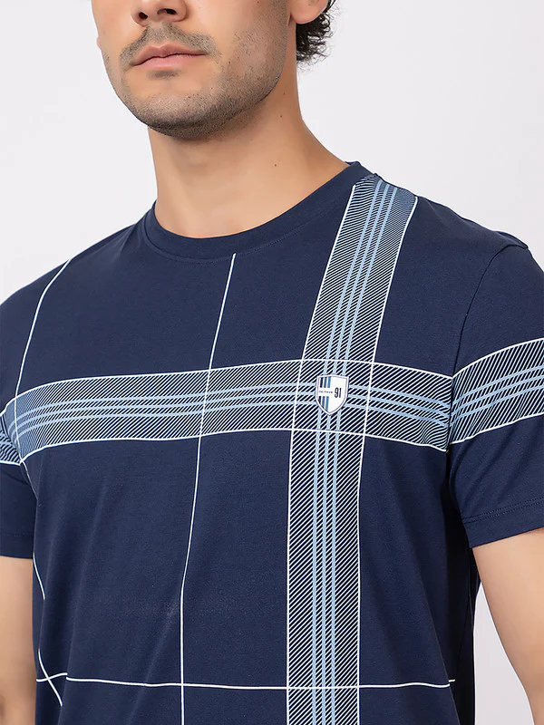 Men's Criss-Cross Print Roundneck - Image 19