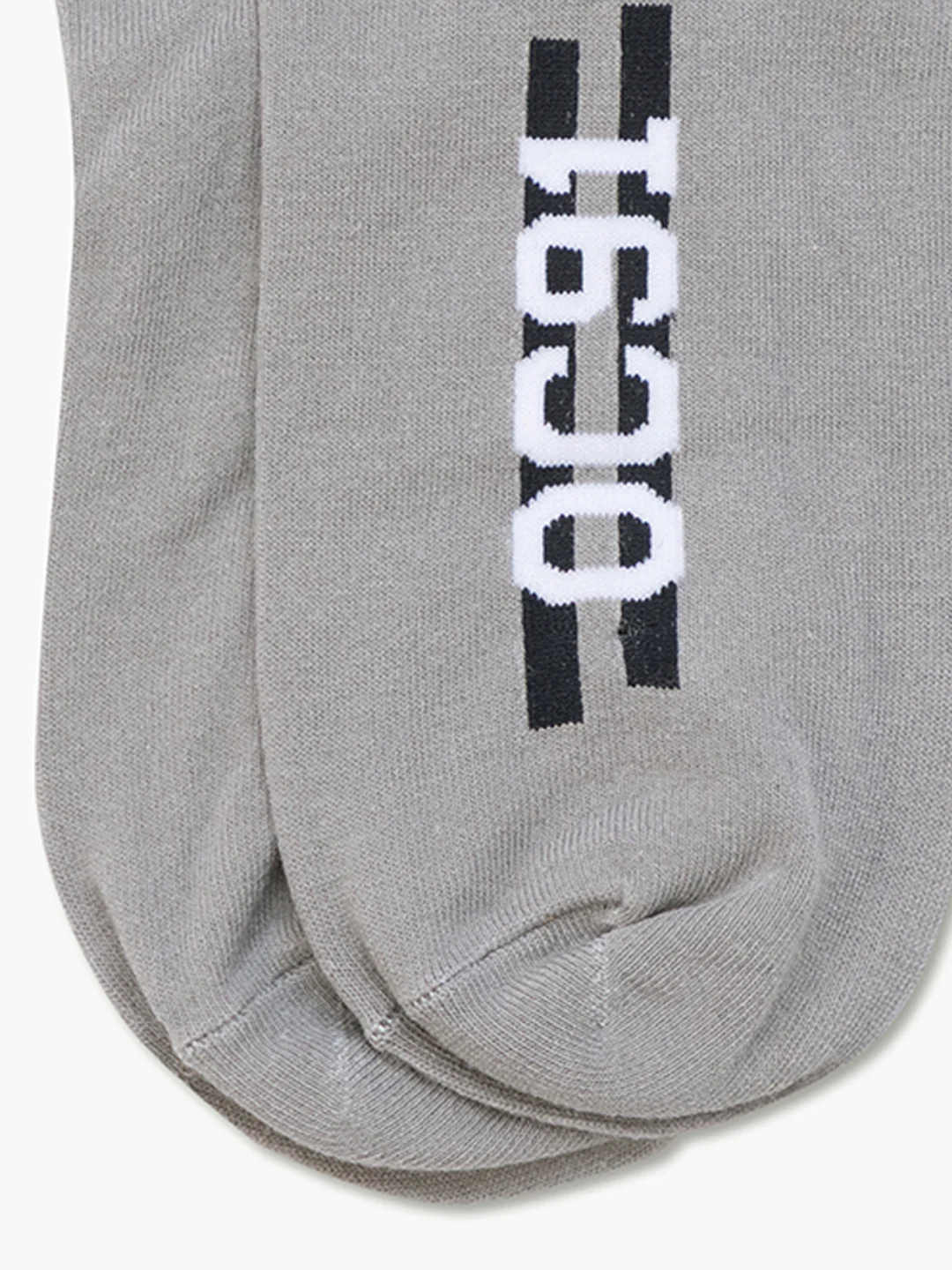 Essential Socks - Image 3