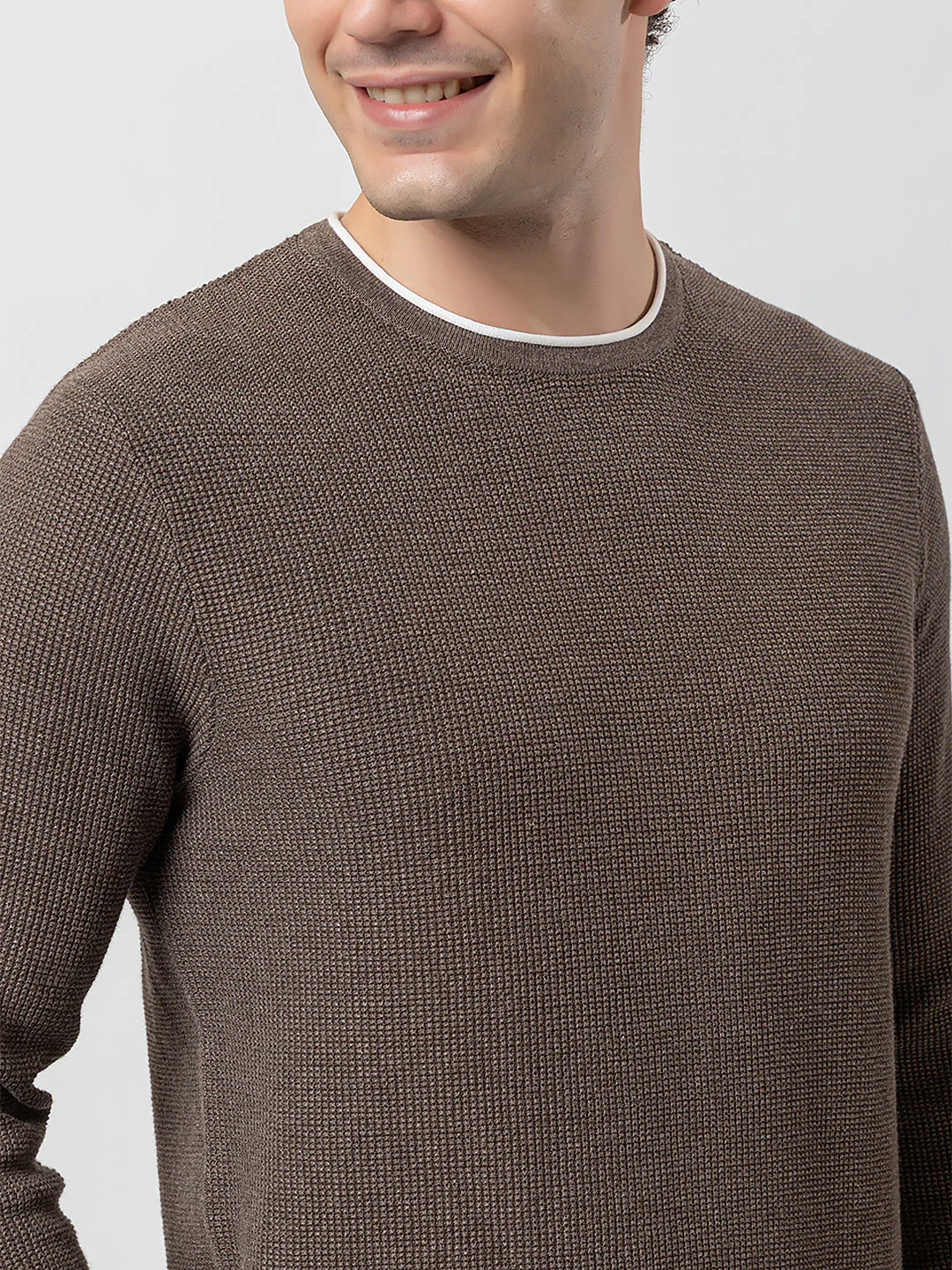 Men’s Casual Wear Sweater - Image 5