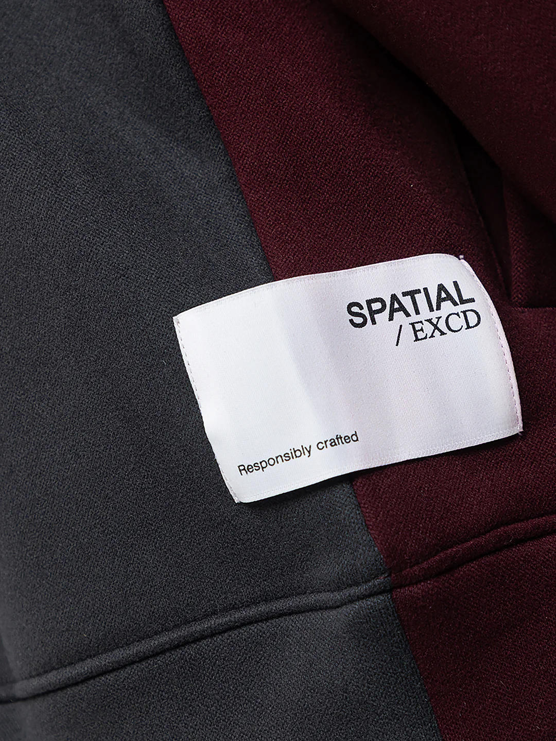 Men's Classic Fit Sweatshirt - Image 6