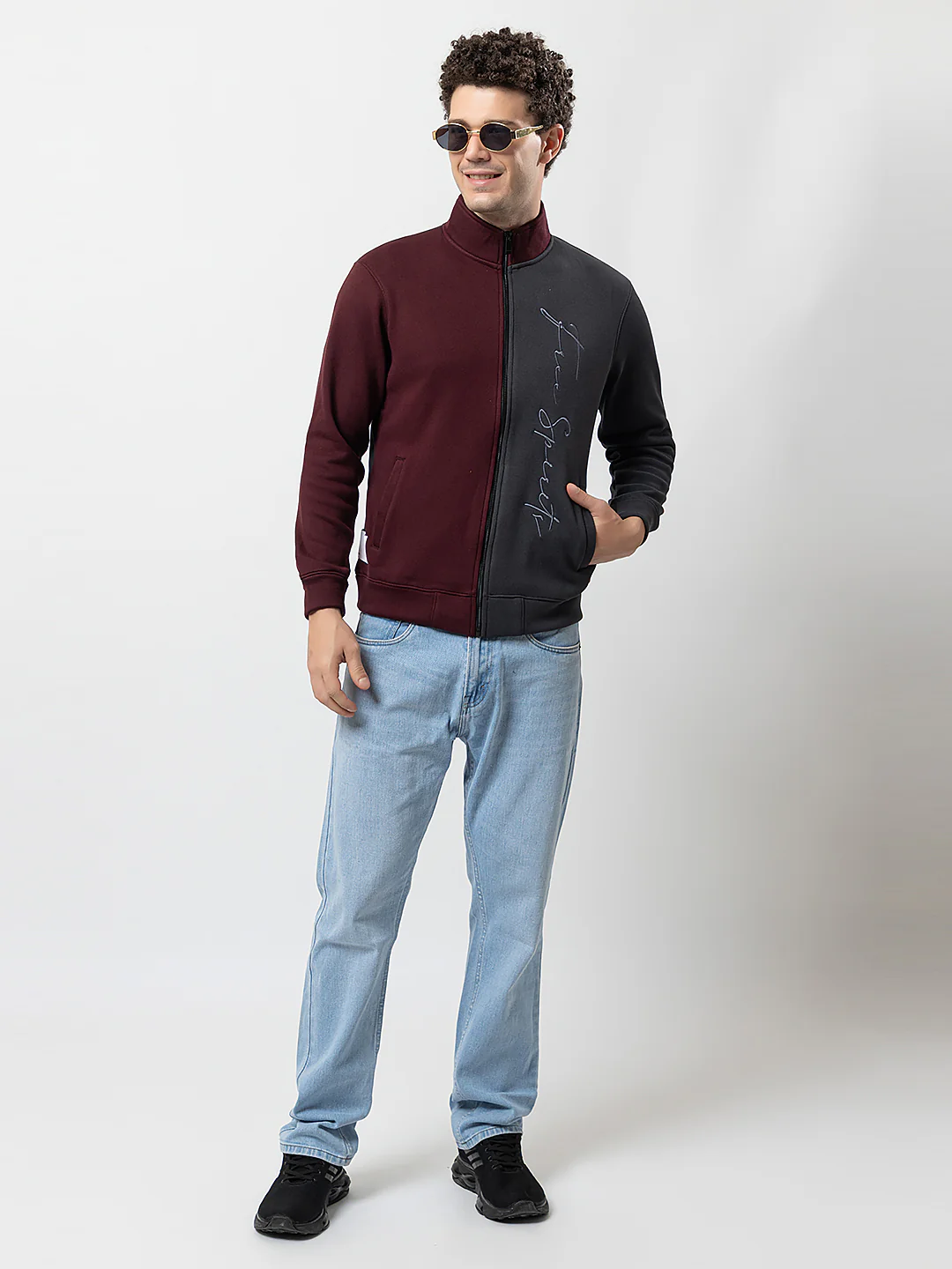 Men's Classic Fit Sweatshirt - Image 8