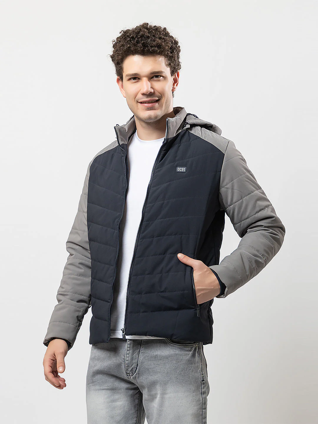 Men's Hooded Quilted Jacket - Image 3