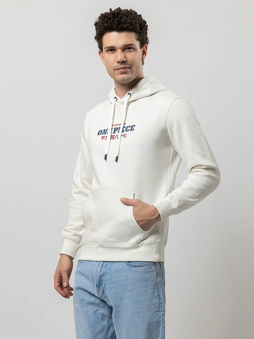 Men's Signature Sweatshirt - Image 3