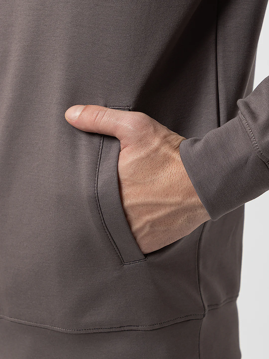 Men's Signature Sweatshirt - Image 6