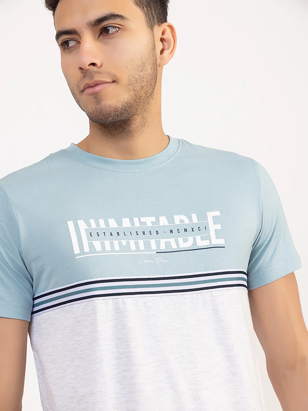 Men’s Signature T-Shirt - Image 6