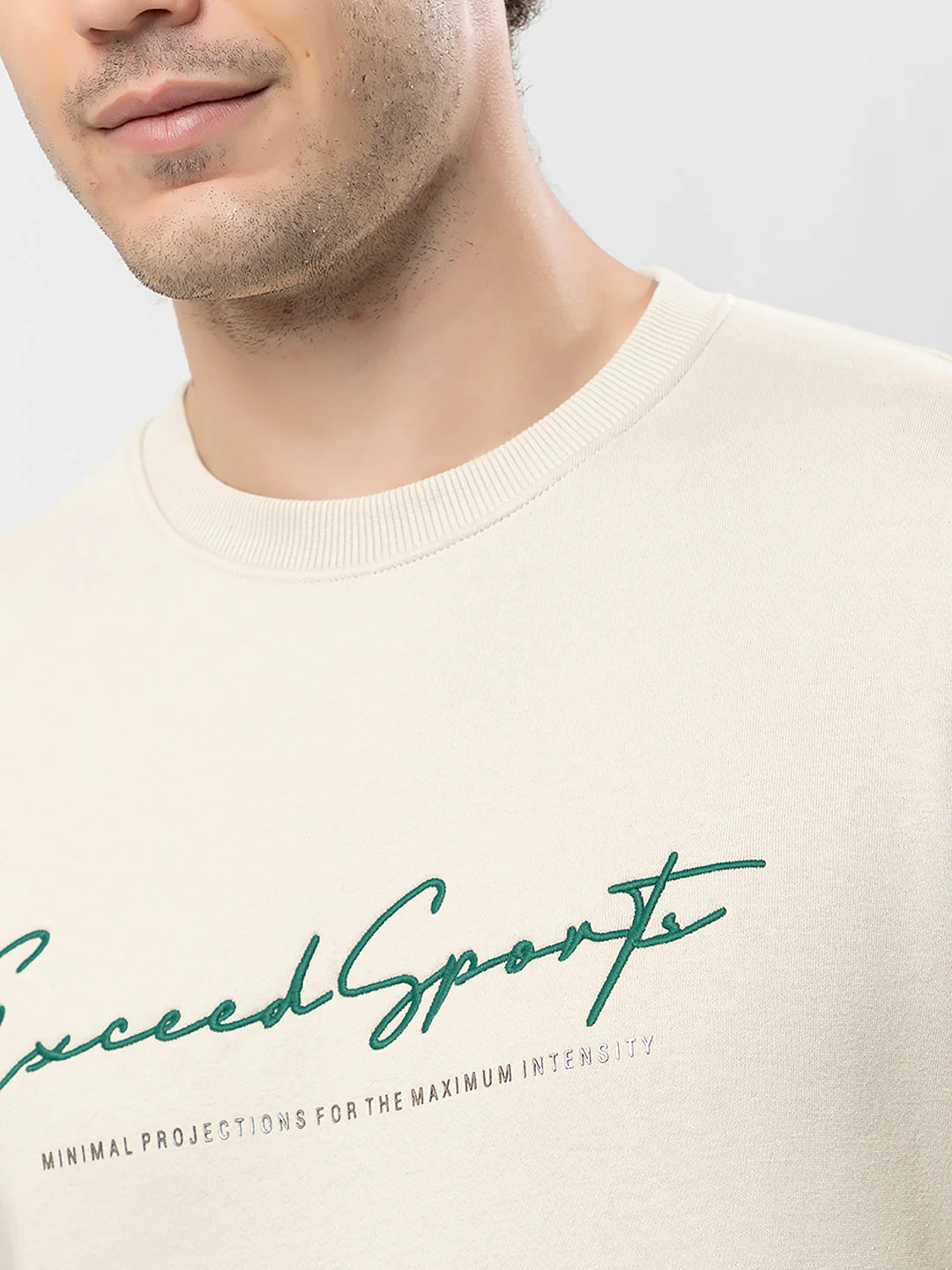 Men's Solid Graphic Sweatshirt - Image 4