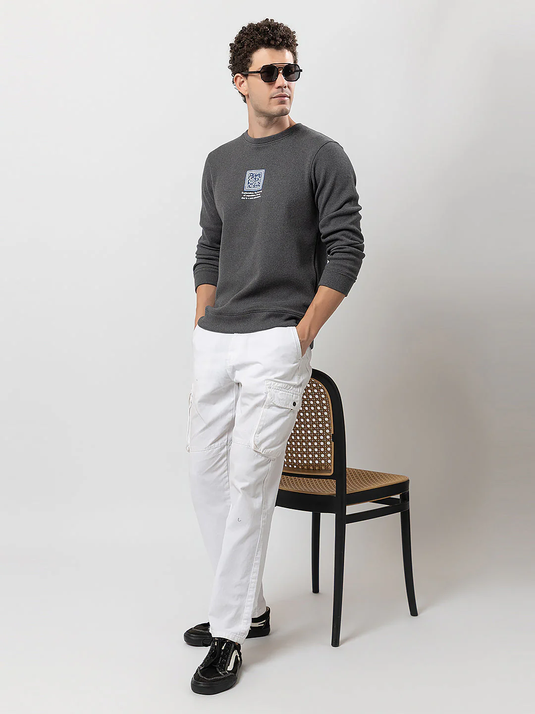 Men's Solid Graphic Sweatshirt - Image 7