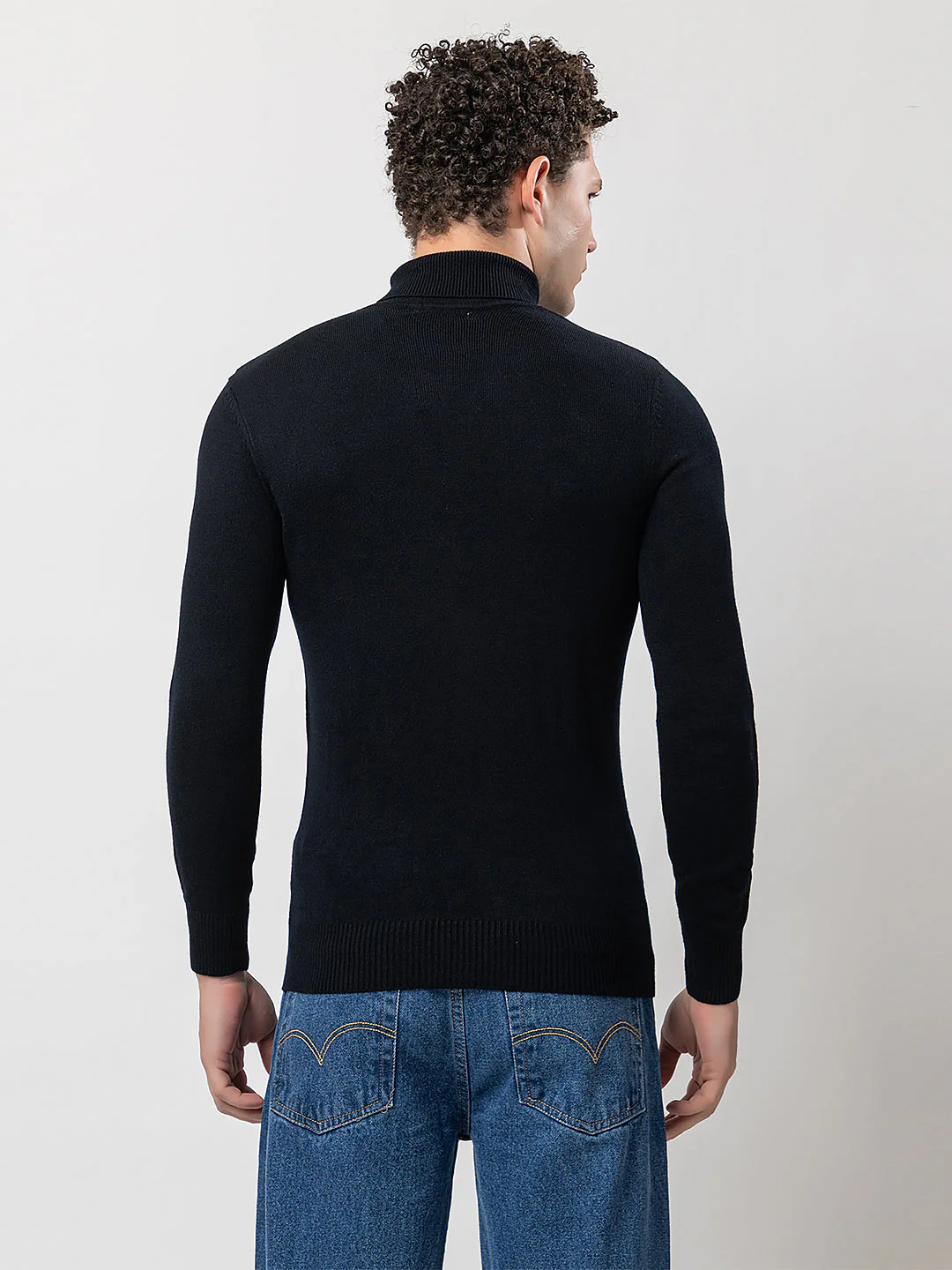 Men’s Stylish Winter Sweater - Image 4