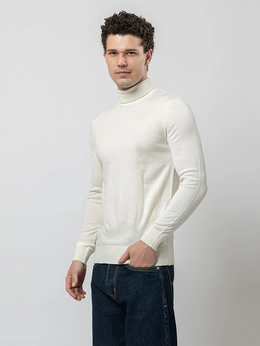 Men’s Stylish Winter Sweater - Image 3