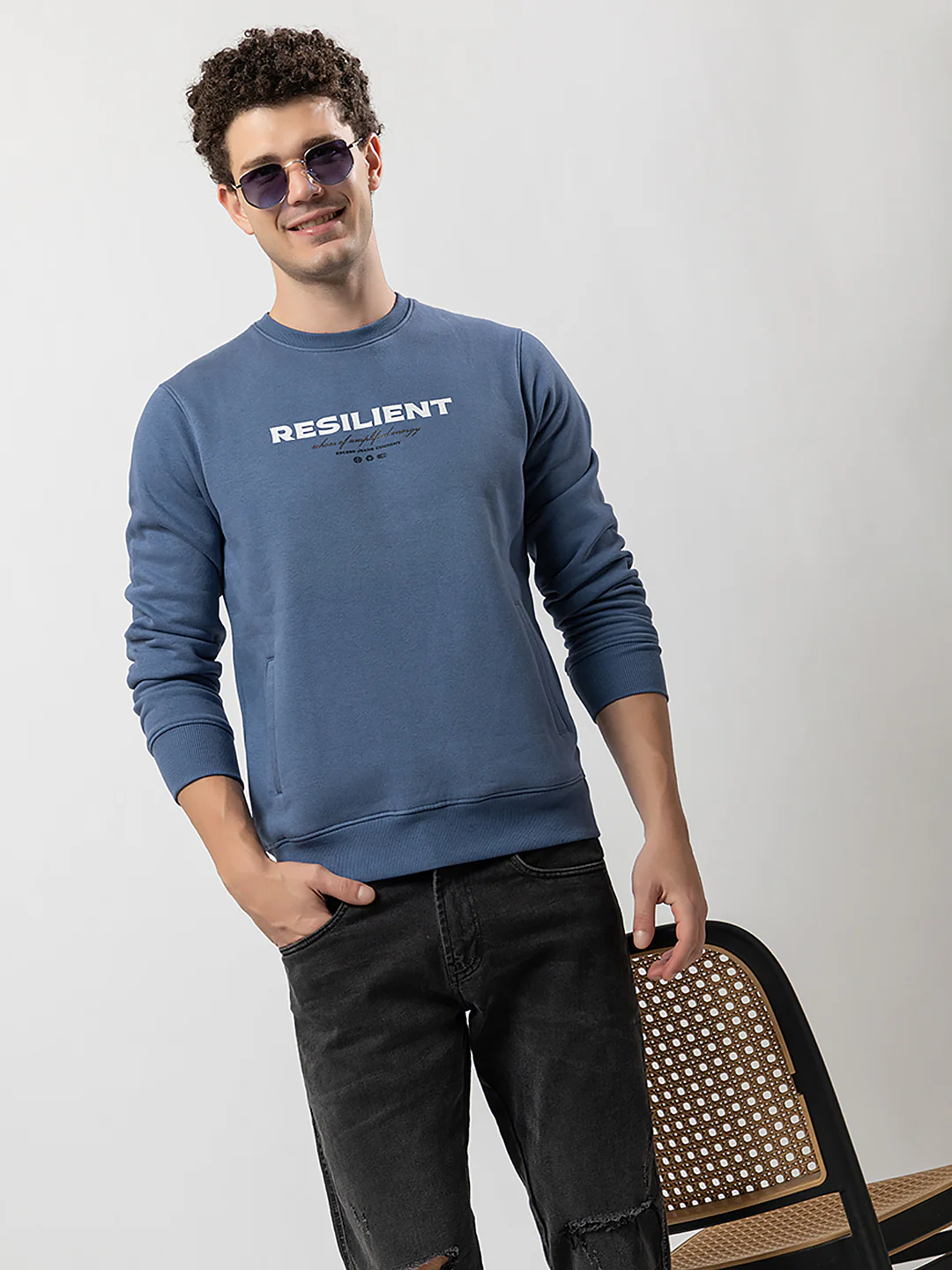 Men's Trendy Sweatshirt - Image 8