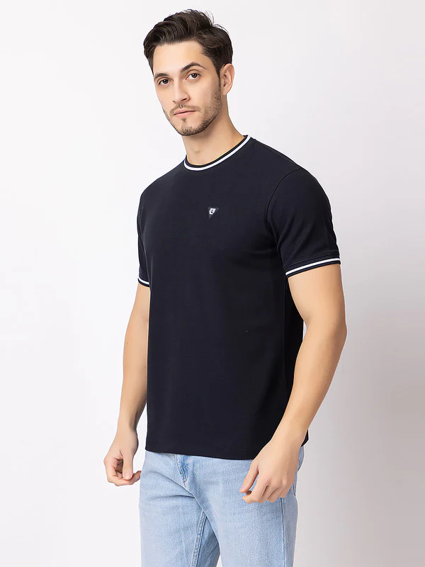 Men's 'Elegant Roundneck T-Shirt - Image 2