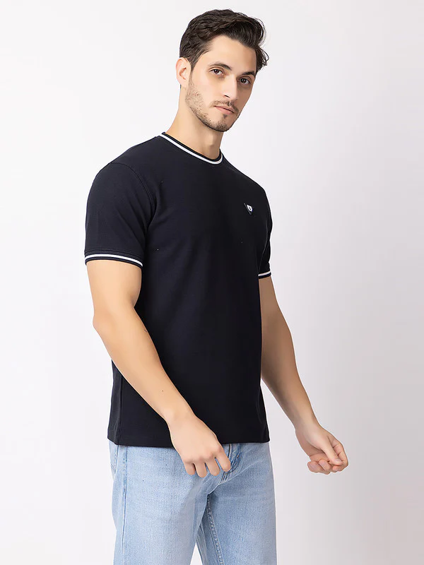 Men's 'Elegant Roundneck T-Shirt - Image 3