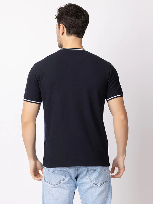 Men's 'Elegant Roundneck T-Shirt - Image 8