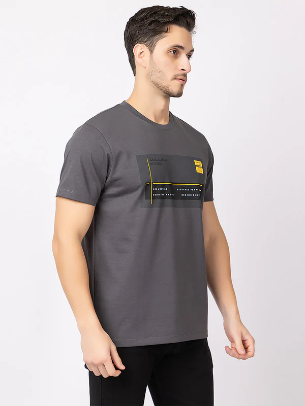 Men's Graphic Roundneck T-Shirt - Image 3