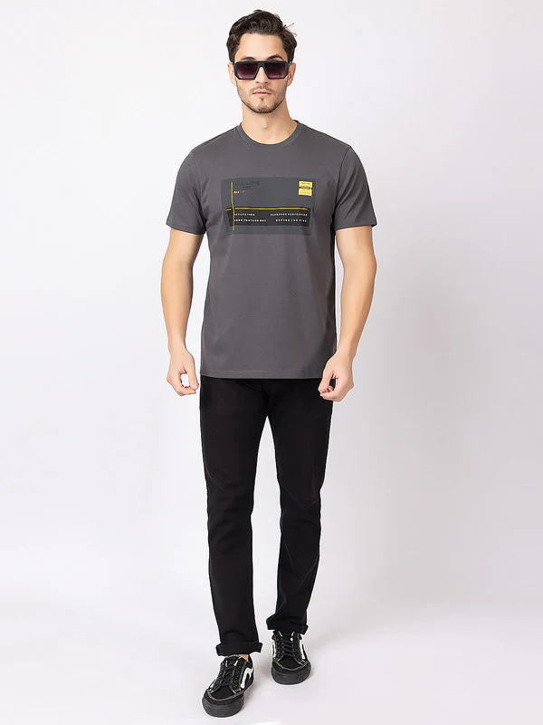 Men's Graphic Roundneck T-Shirt - Image 5