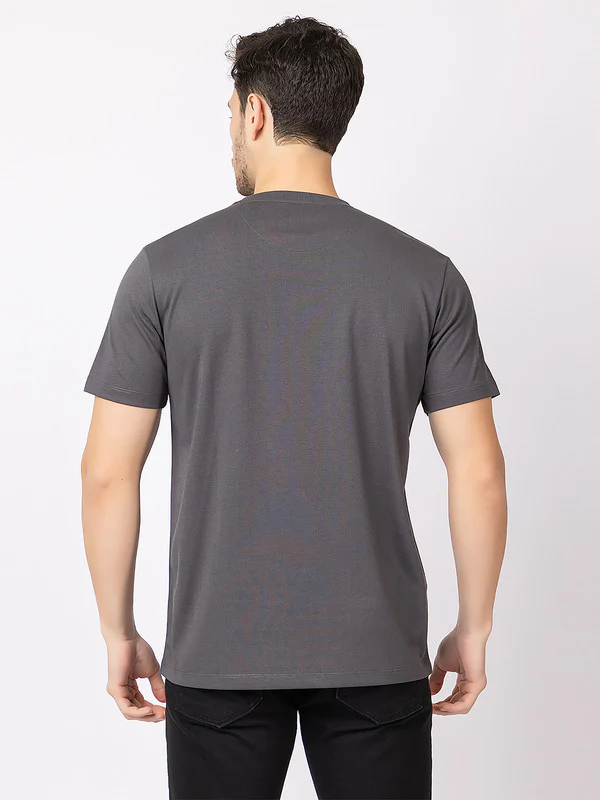 Men's Graphic Roundneck T-Shirt - Image 7