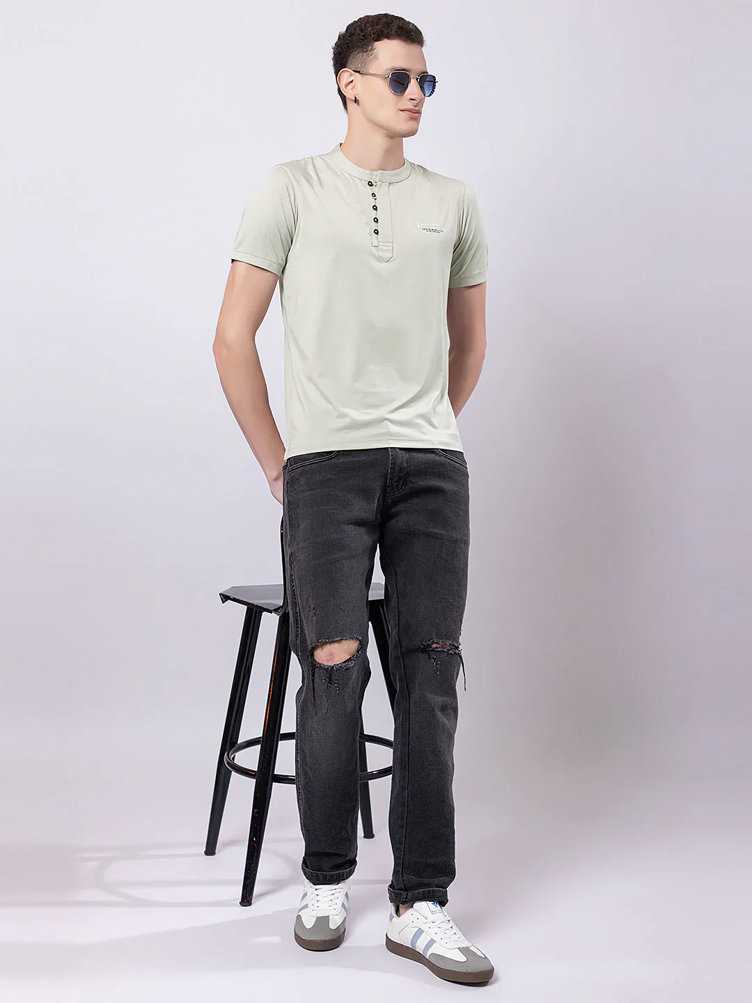 Men's T-shirt - Image 6