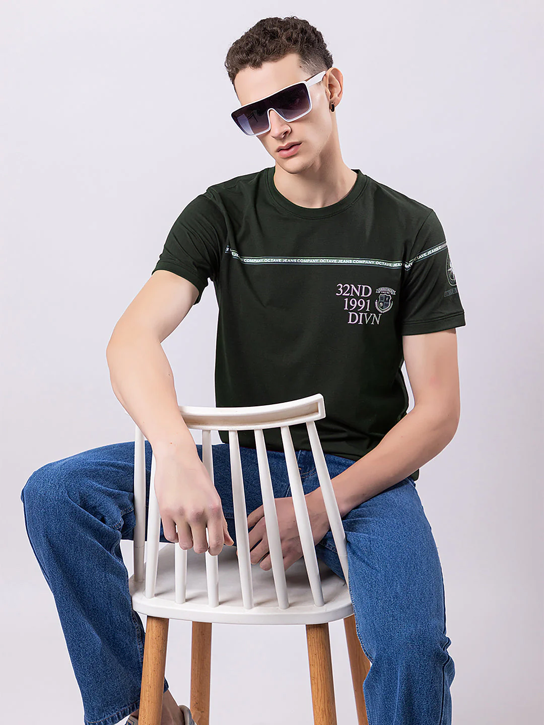 Men's Graphic Round-neck T-shirt - Image 3