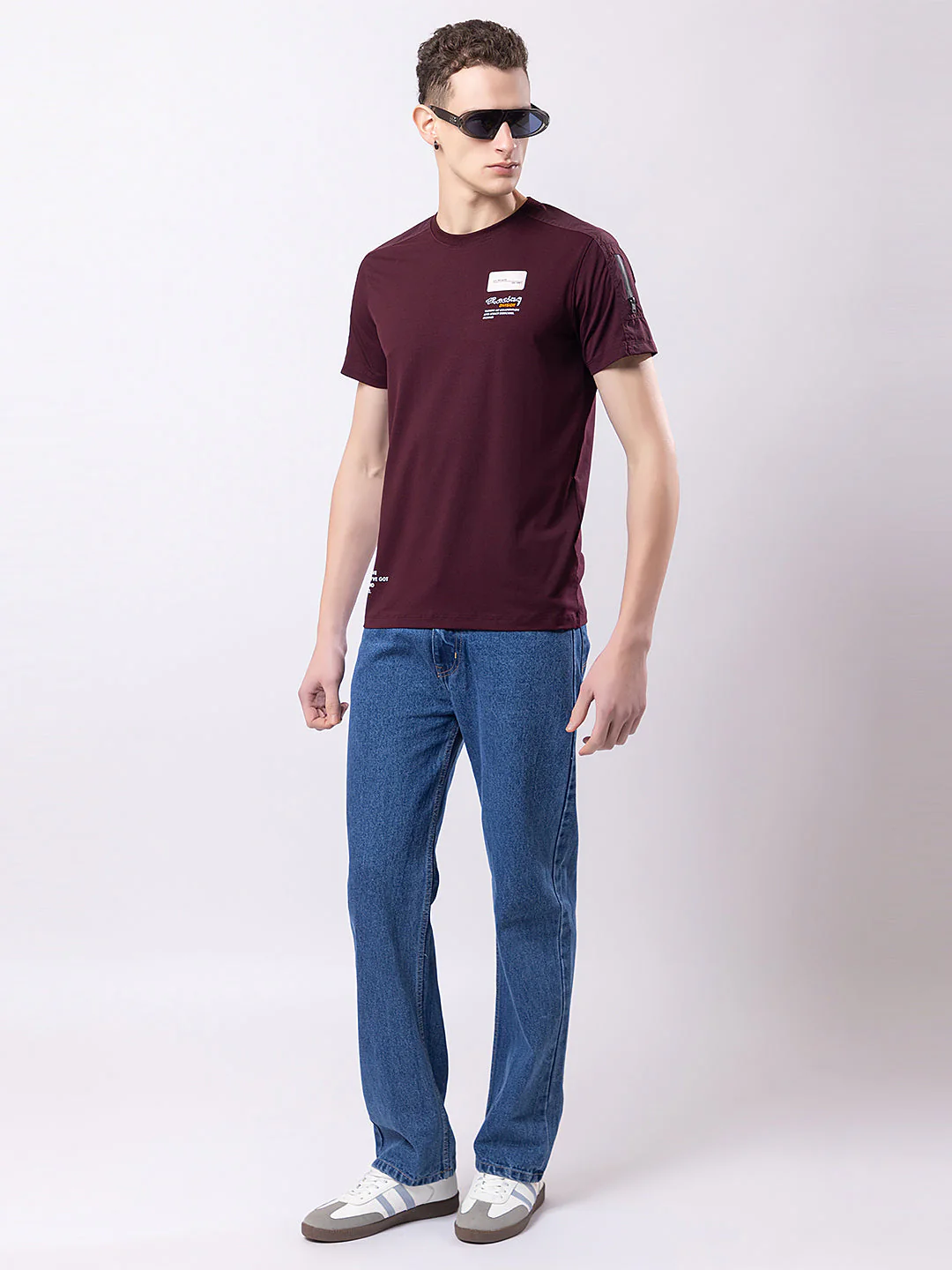 Men's Chest-print Sleek T-shirt - Image 7