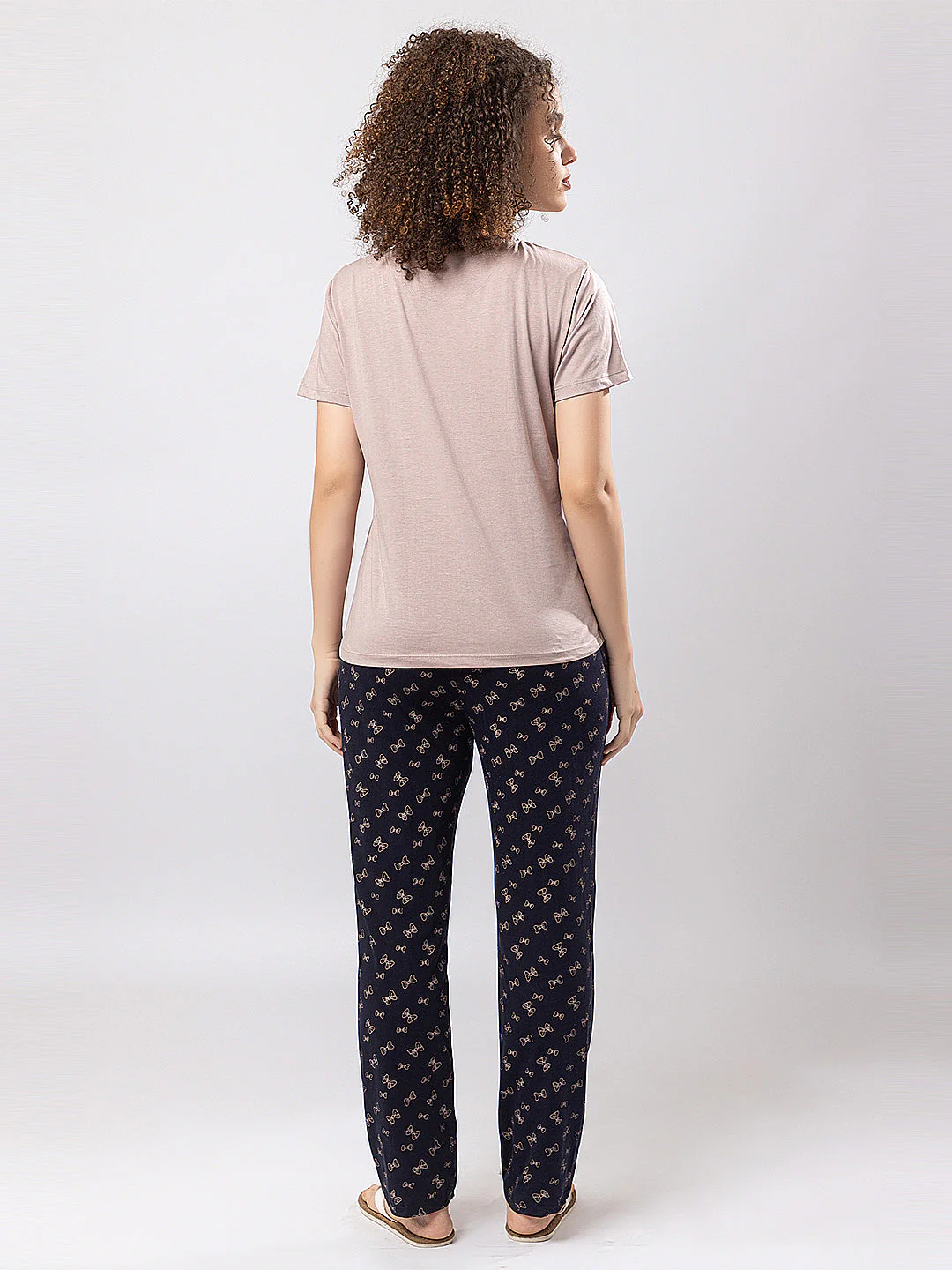Round Neck tshirt and Check Printed Lower - Image 3