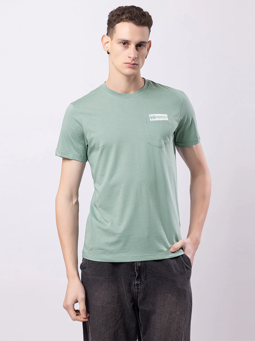 Men's Round-neck Solid T-shirt