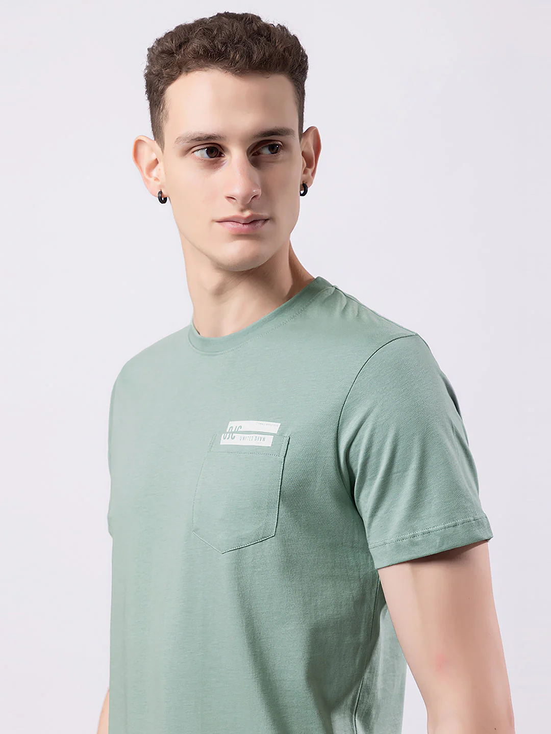 Men's Round-neck Solid T-shirt - Image 3