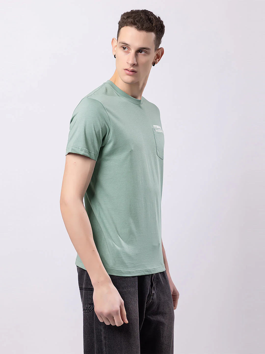 Men's Round-neck Solid T-shirt - Image 7
