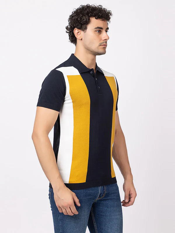 Vertical Patterned Classic Polo - Image 3