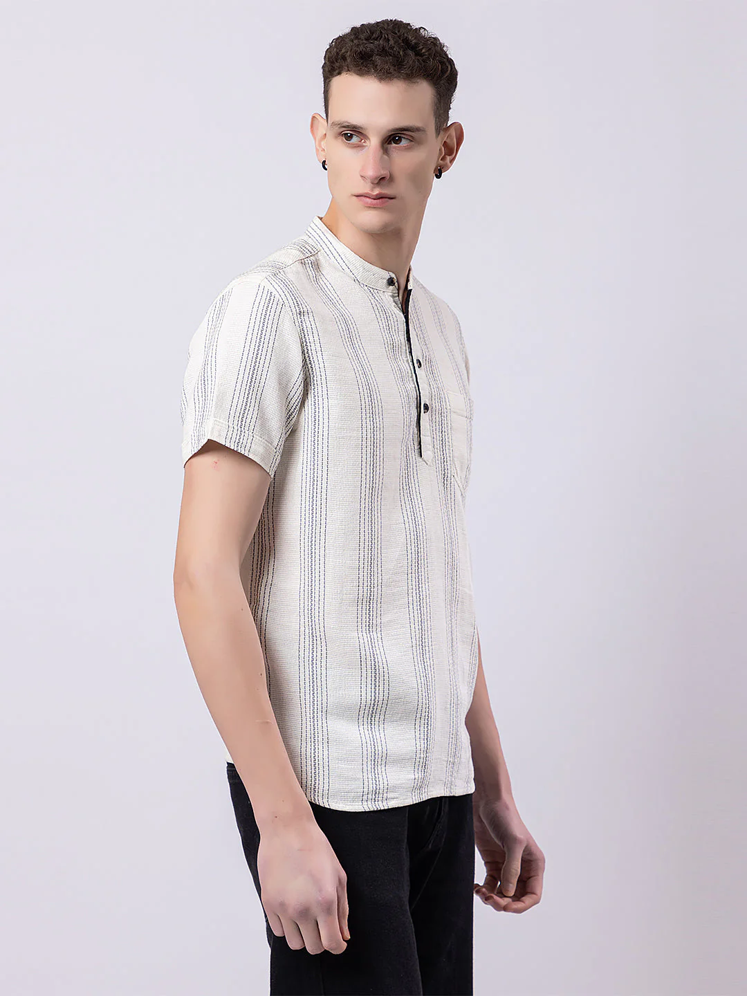 Line Striped Knitted Kurta - Image 3
