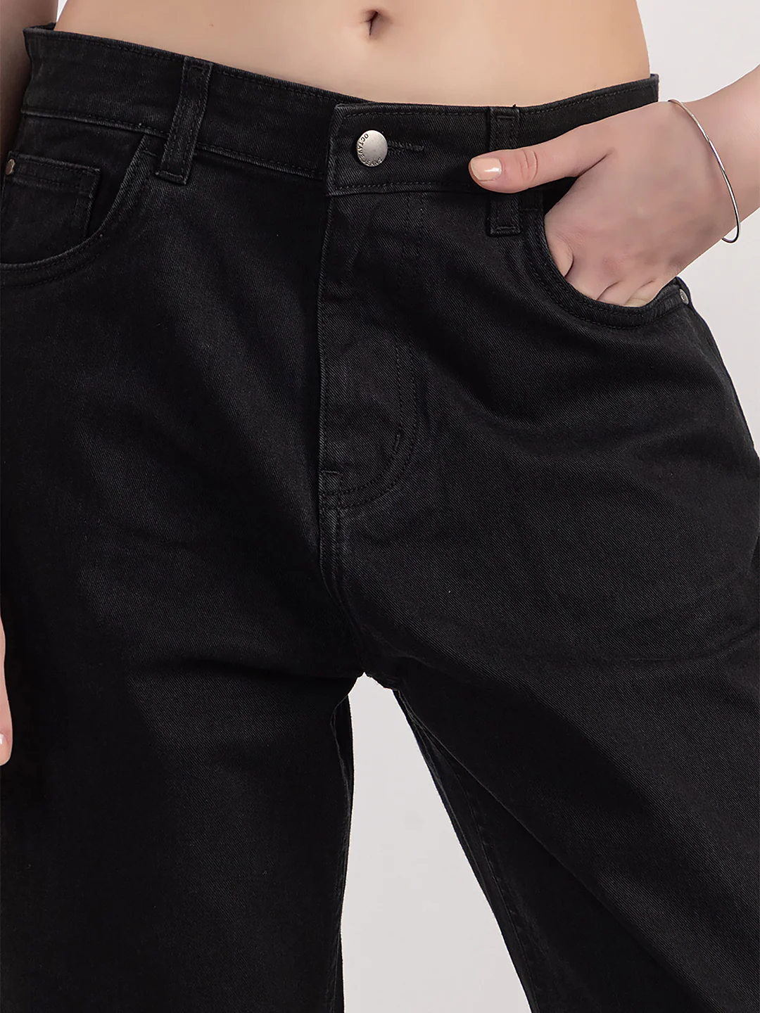 Women’s Basic Jeans - Image 6