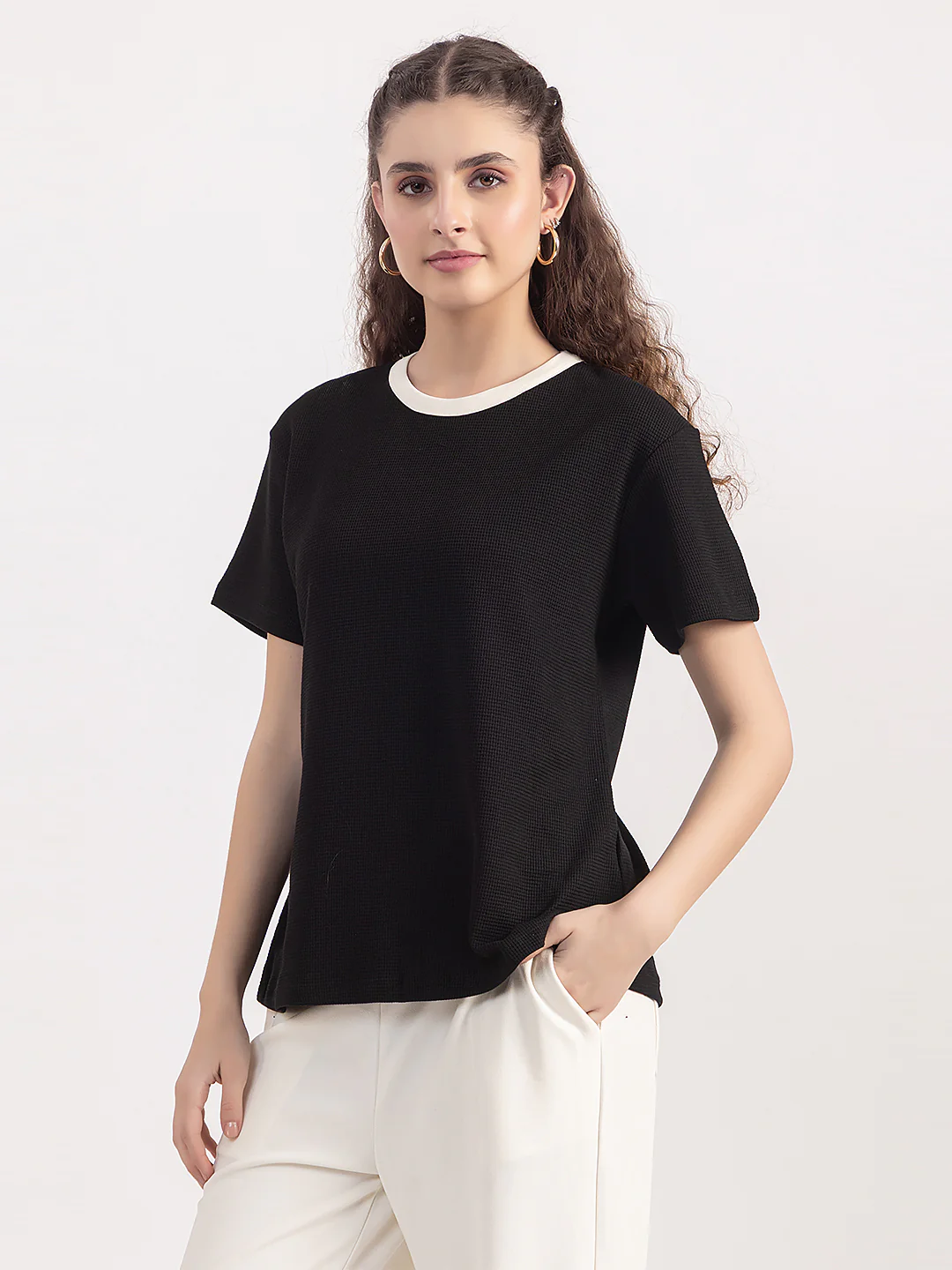 Women’s Casual Basic T-Shirt - Image 3