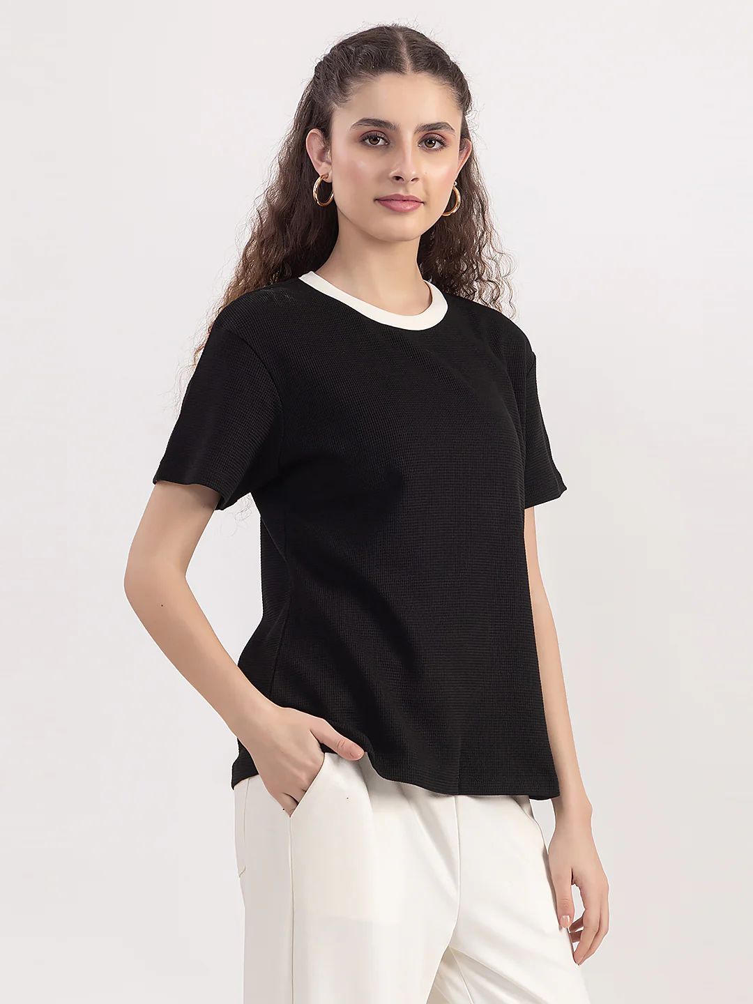Women’s Casual Basic T-Shirt - Image 4
