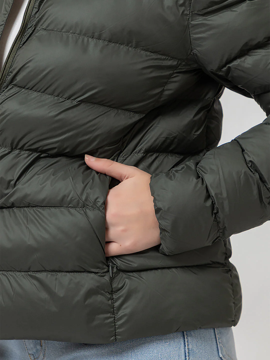 Women's Structured Puffer Jacket - Image 6