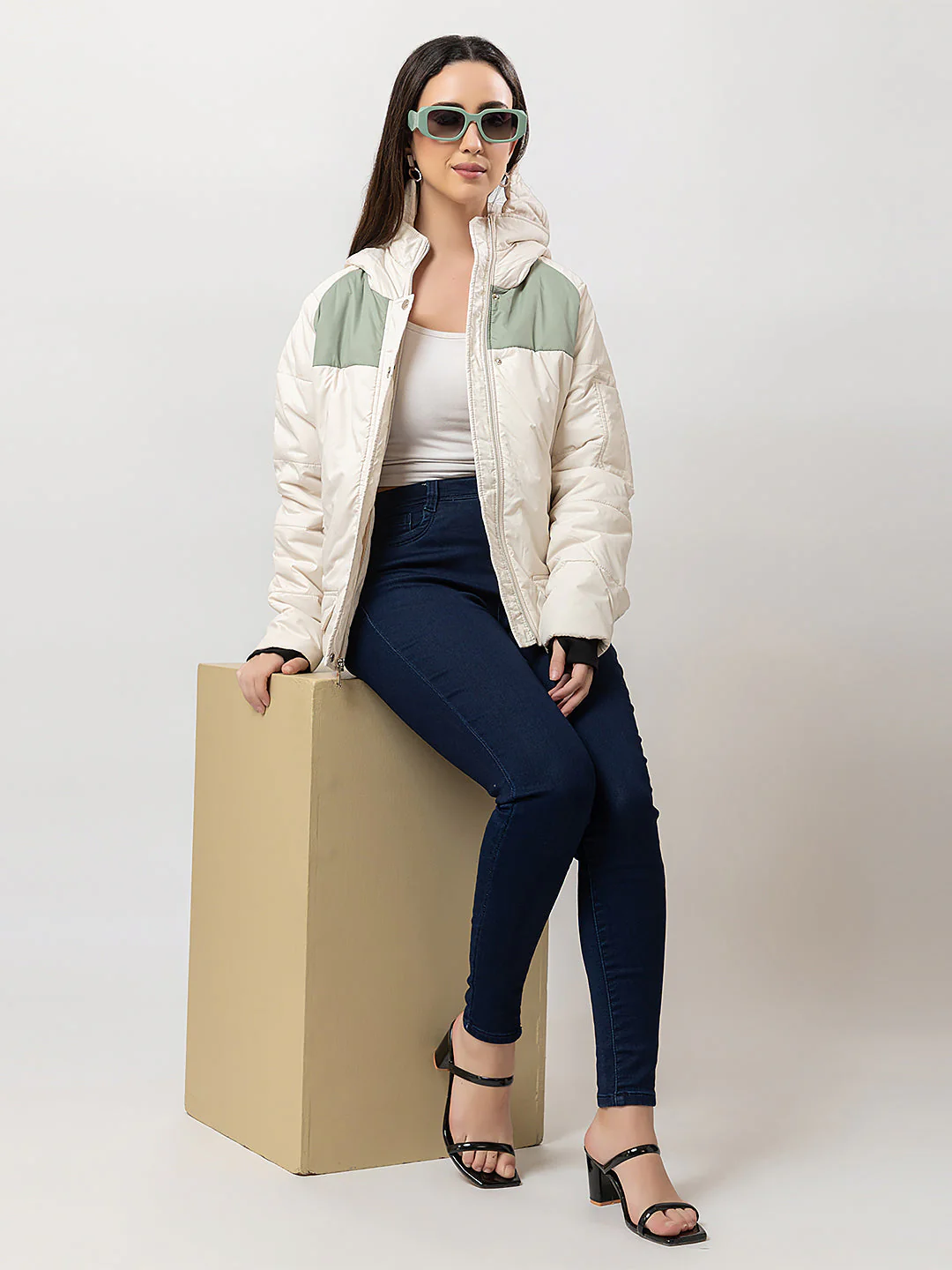 Women's Quilted Button-up Jacket - Image 5
