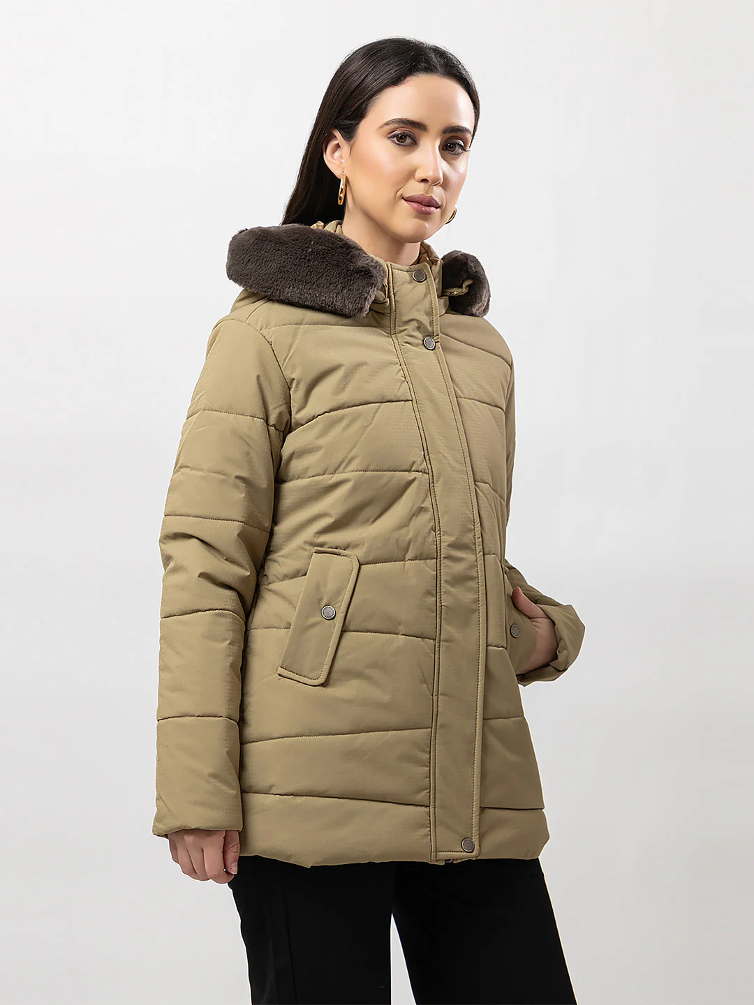 Women's Fur-Neck Full Jacket - Image 3