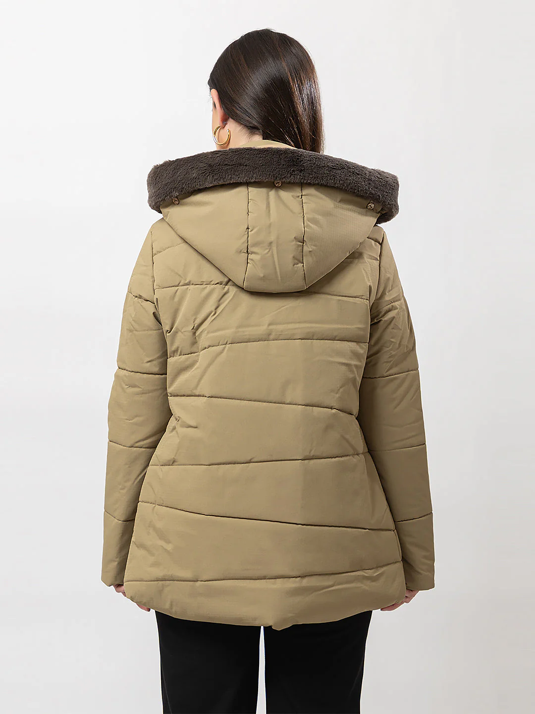 Women's Fur-Neck Full Jacket - Image 4