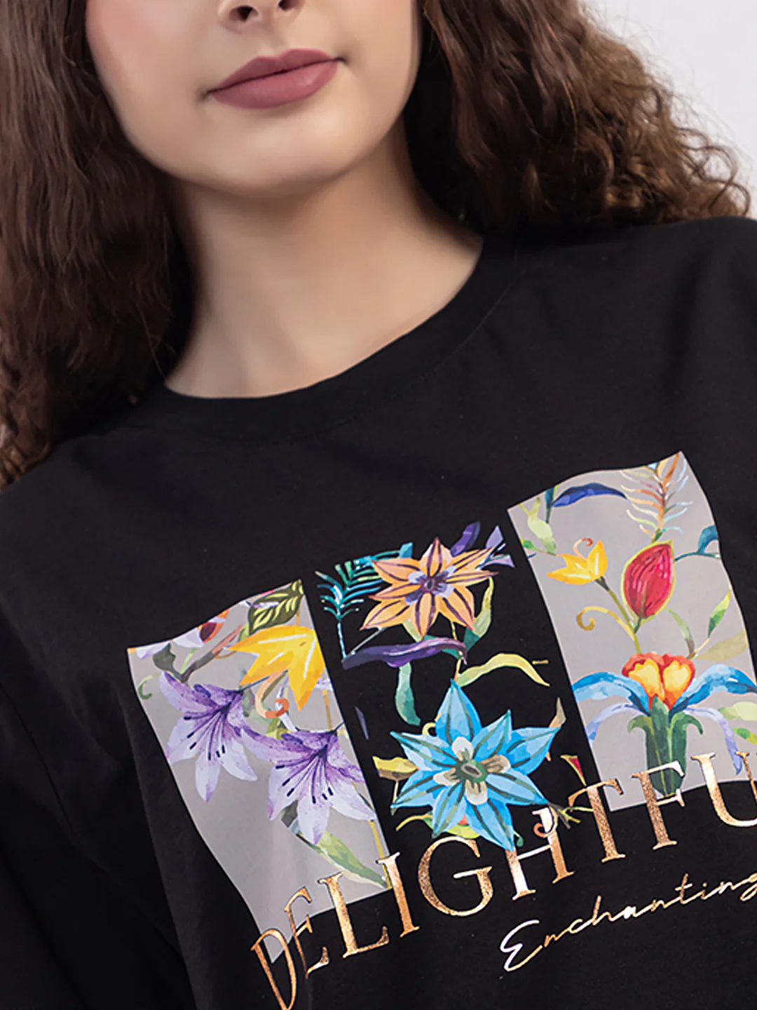 Women’s Classic Basic T-Shirt - Image 5