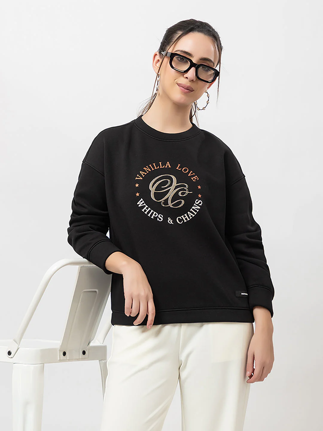 Women's Graphic Crew-Neck Sweatshirt - Image 5
