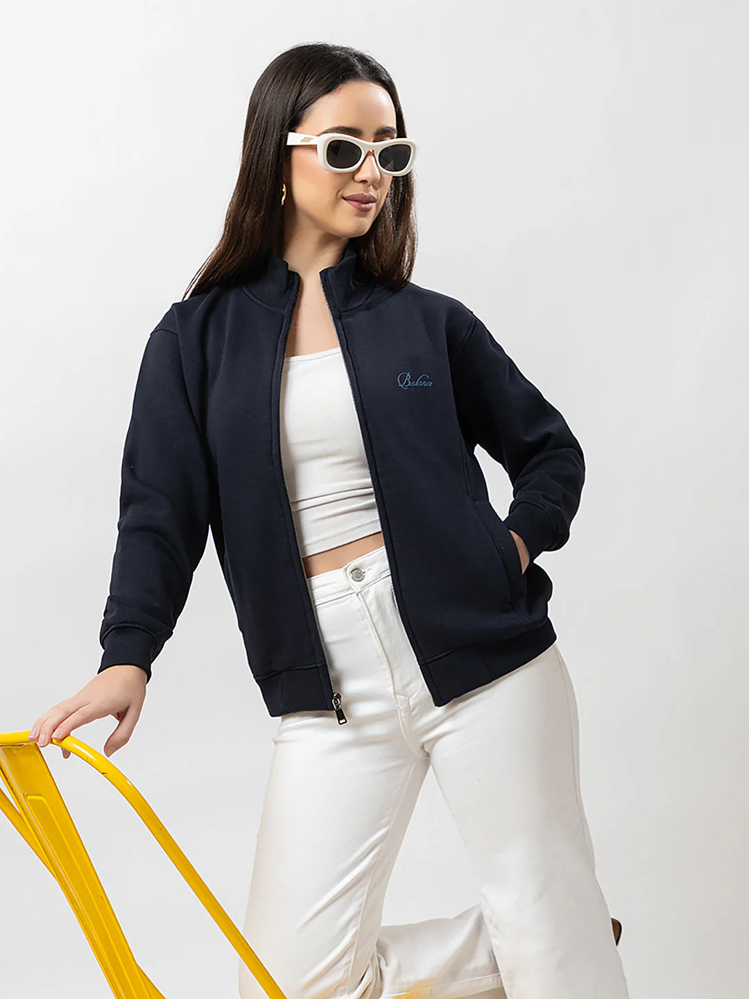 Women's Solid Zipper Sweatshirt - Image 7