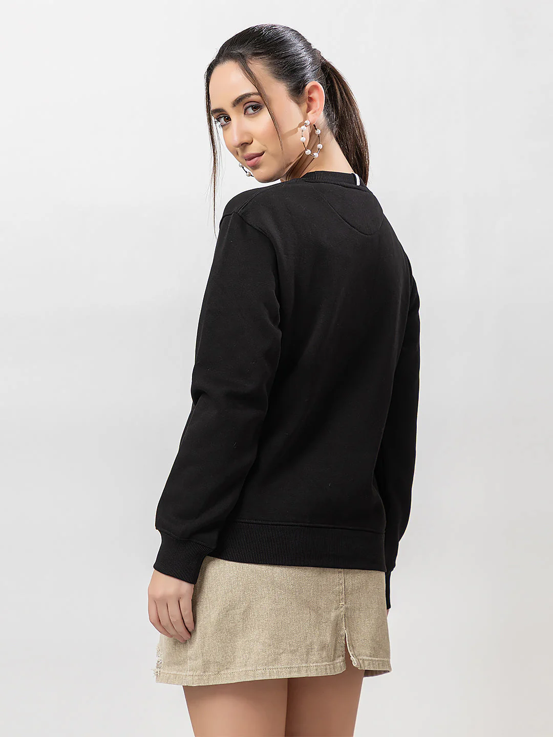 Women's Graphic Crew-Neck Sweatshirt - Image 5