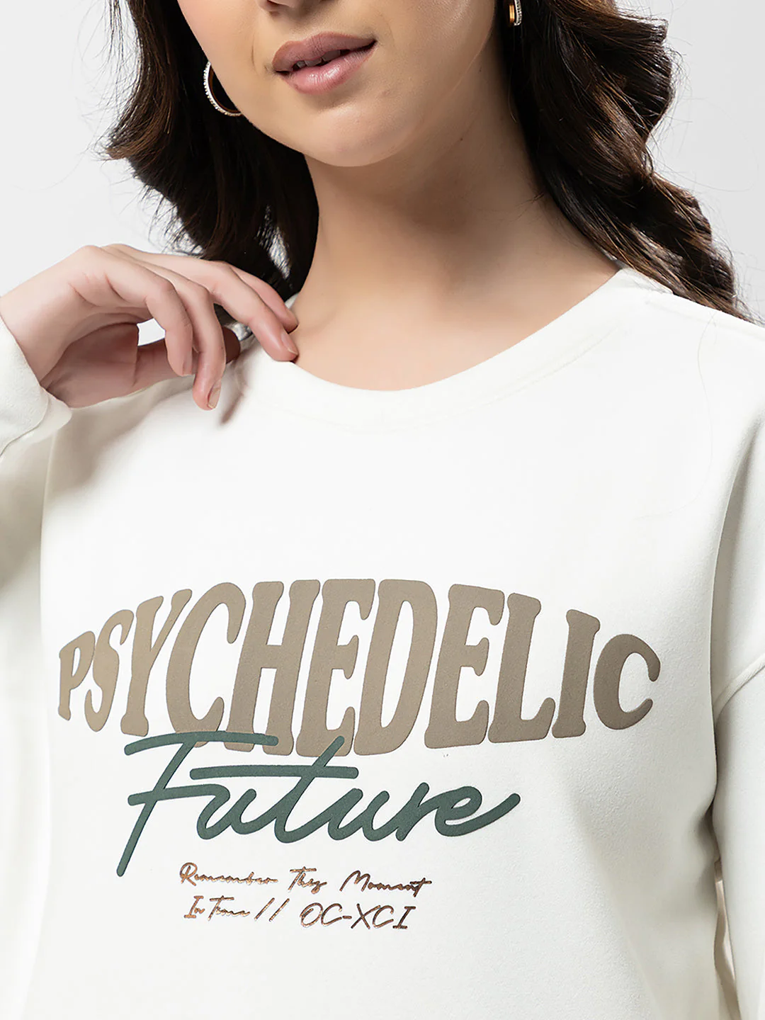 Women's Graphic Crew-Neck Sweatshirt - Image 5